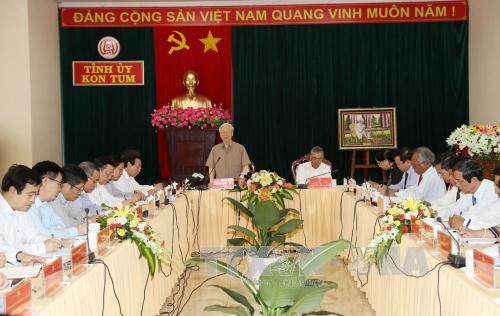 Nguyen Phu Trong appelle Kon Tum à accélérer son développement - ảnh 1